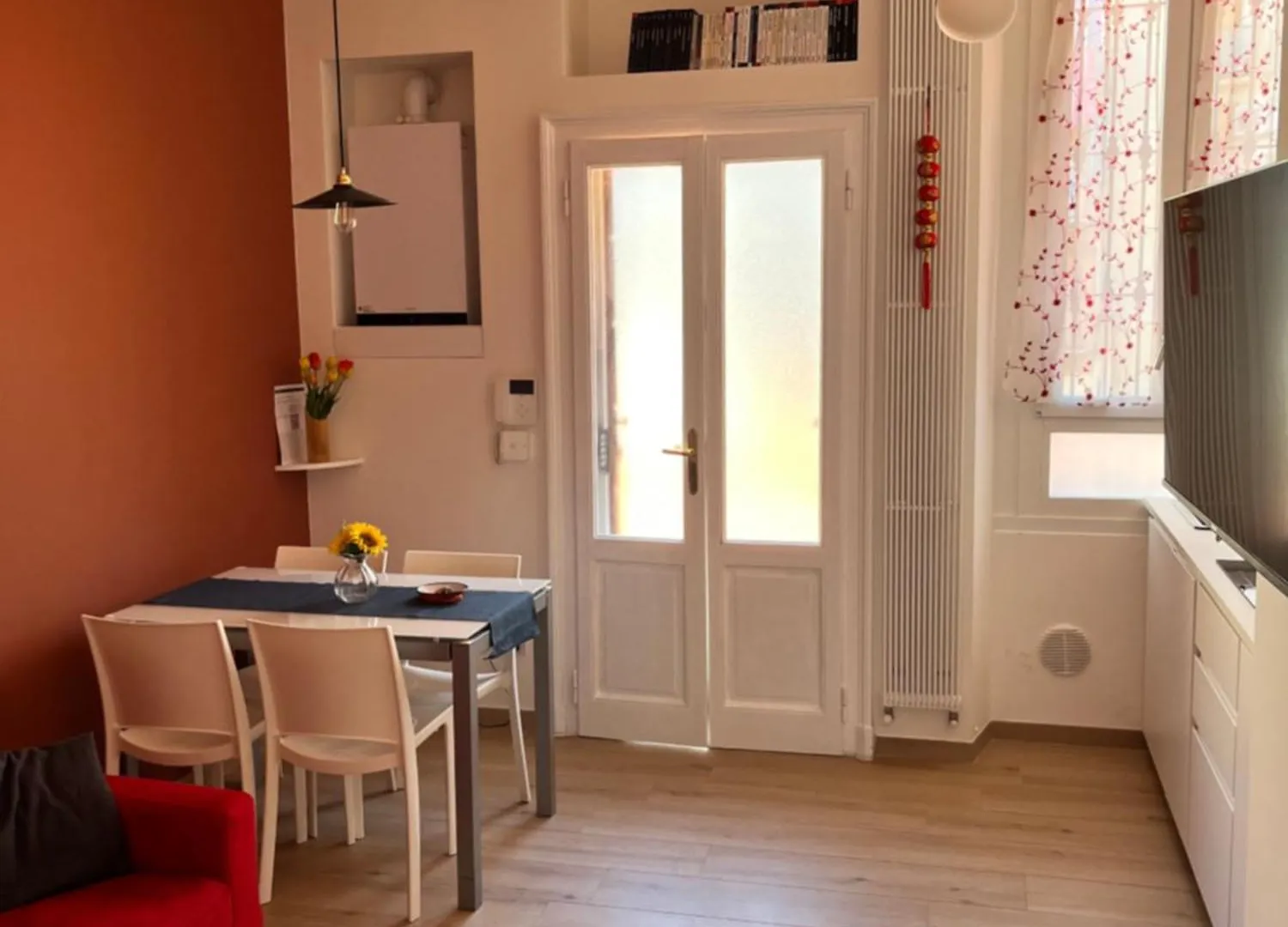Chic Apartment Chinatown E Brera A Pochi Passi ミラノ 0*,  イタリア